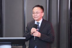 一将复杂的养殖营业笼统为“鸡流、物流、流、 